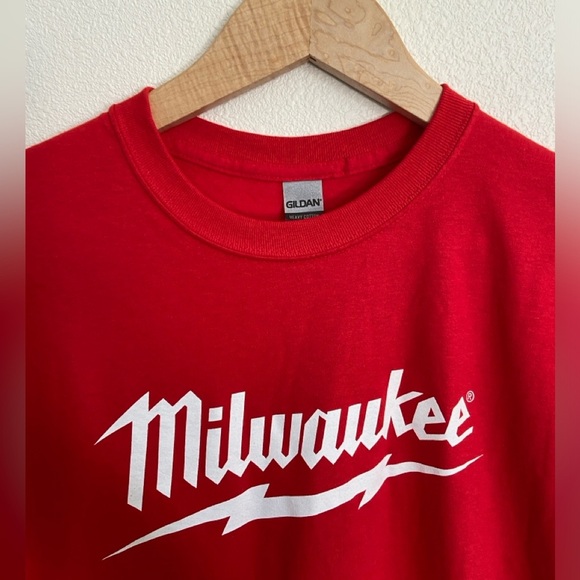 NWOT Milwaukee tools logo red tee - Picture 2 of 4
